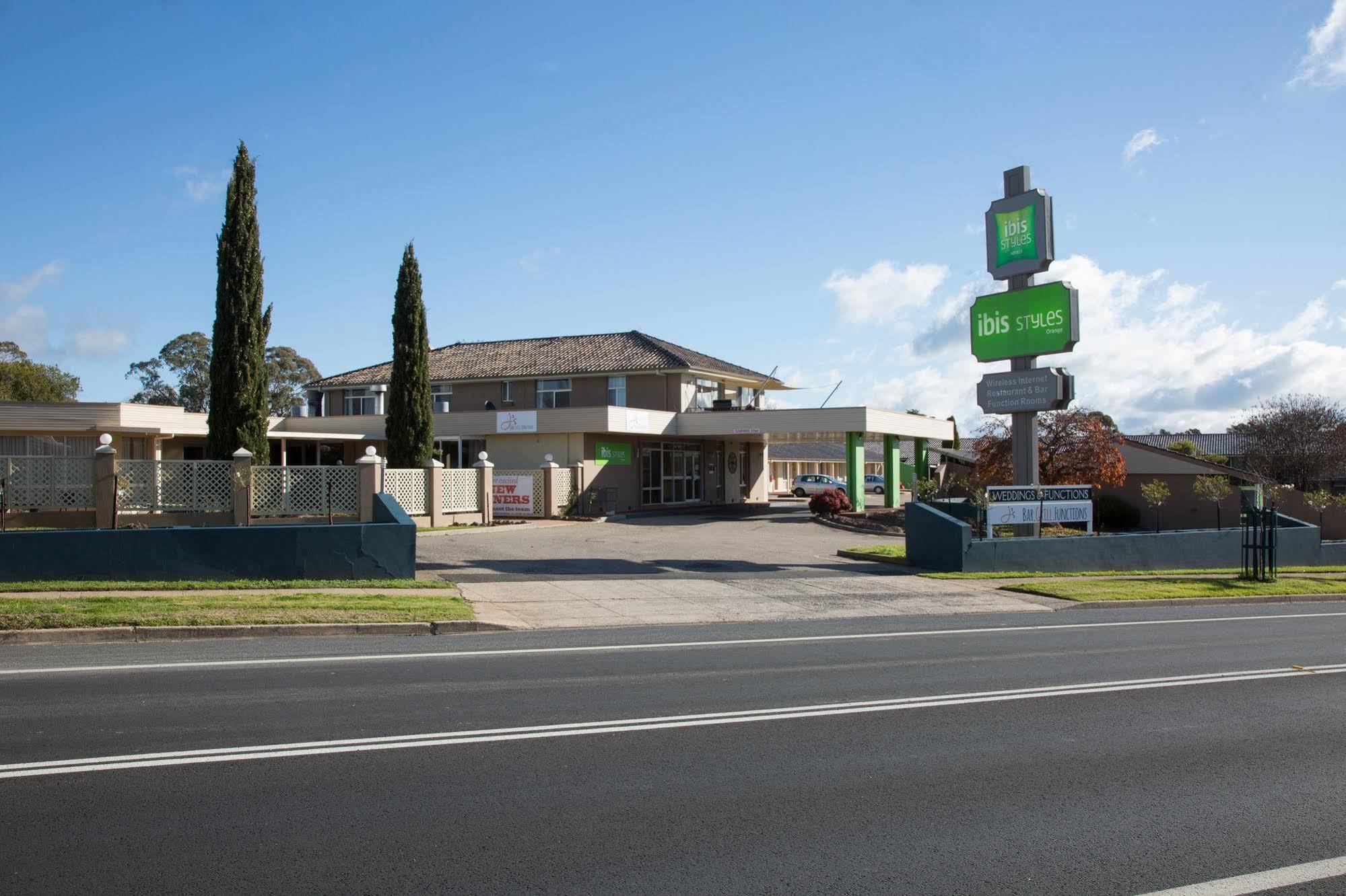 Ibis Styles Orange Hotel Exterior foto
